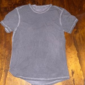 Mens medium short sleeve blue lululemon shirt